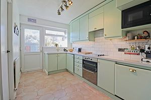 Kitchen- click for photo gallery